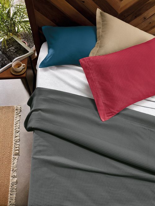 Colcha de cama com porta travesseiro 2 peças Teka Gênova - Solteiro